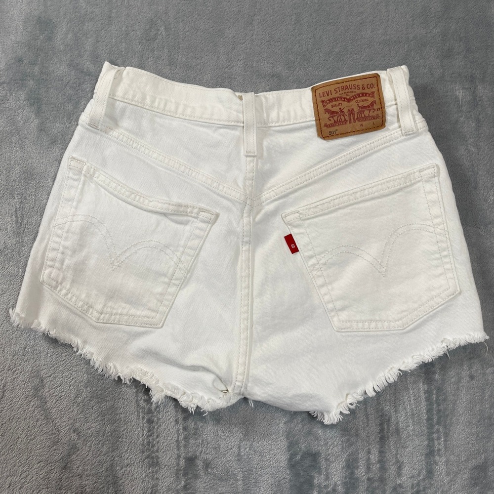 Levis Shorts Womens 24 501 Original High Rise White Denim Cut Off Button Fly - Picture 4 of 6